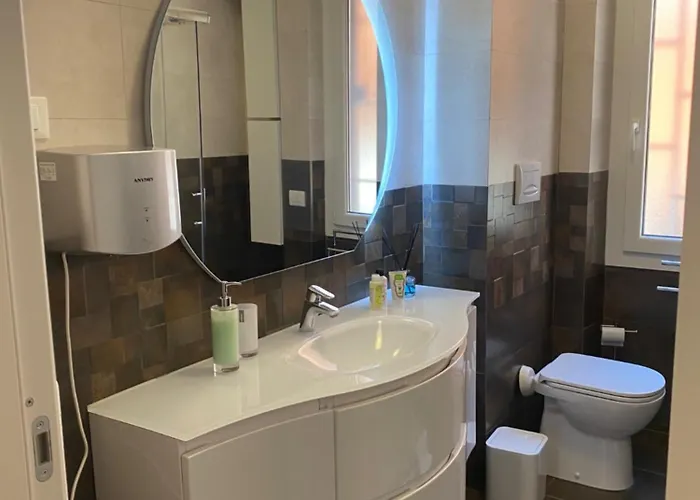 Pattoluxurysuite A Quartiere Trieste - Vicino Metro B1 Apartment